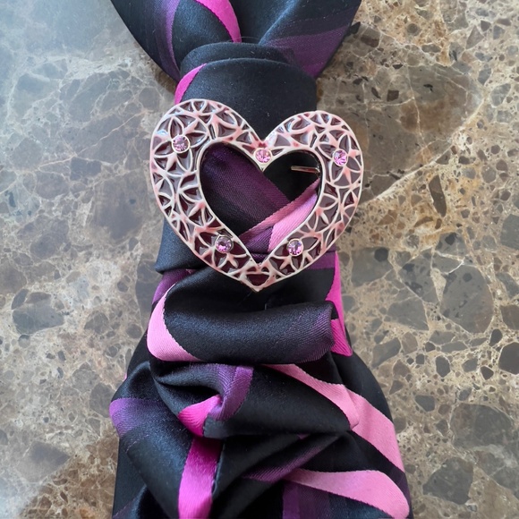 Upcycled Handmade Pink and Black Stripes Silk Woman Necktie, Pink Heart Brooch - Picture 7 of 14